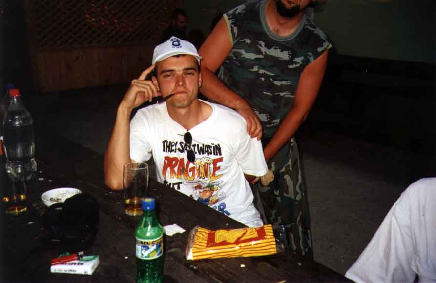 If picture is not shown here, it probably doesnot exist for this quality ... (choose another quality)