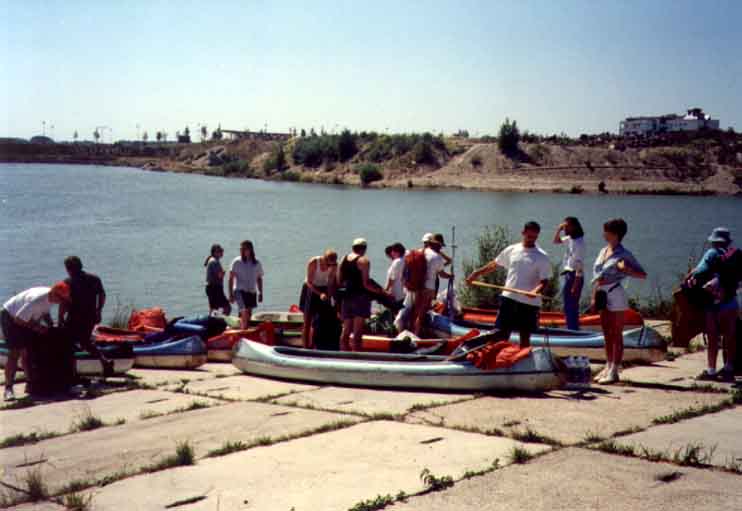 If picture is not shown here, it probably doesnot exist for this quality ... (choose another quality)