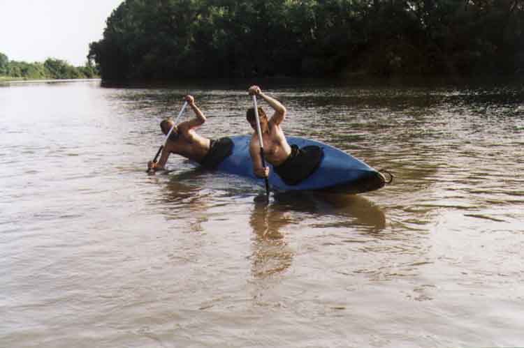 If picture is not shown here, it probably doesnot exist for this quality ... (choose another quality)