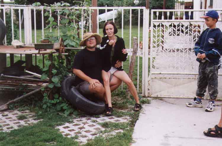 If picture is not shown here, it probably doesnot exist for this quality ... (choose another quality)