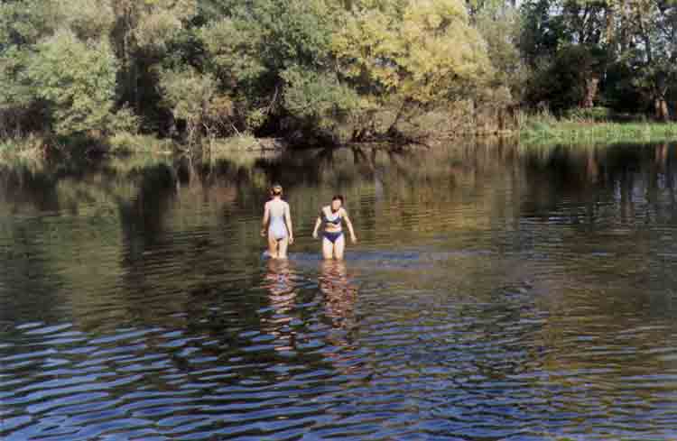 If picture is not shown here, it probably doesnot exist for this quality ... (choose another quality)