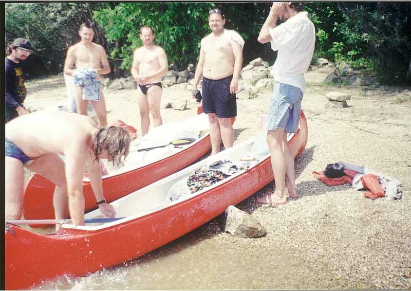 If picture is not shown here, it probably doesnot exist for this quality ... (choose another quality)