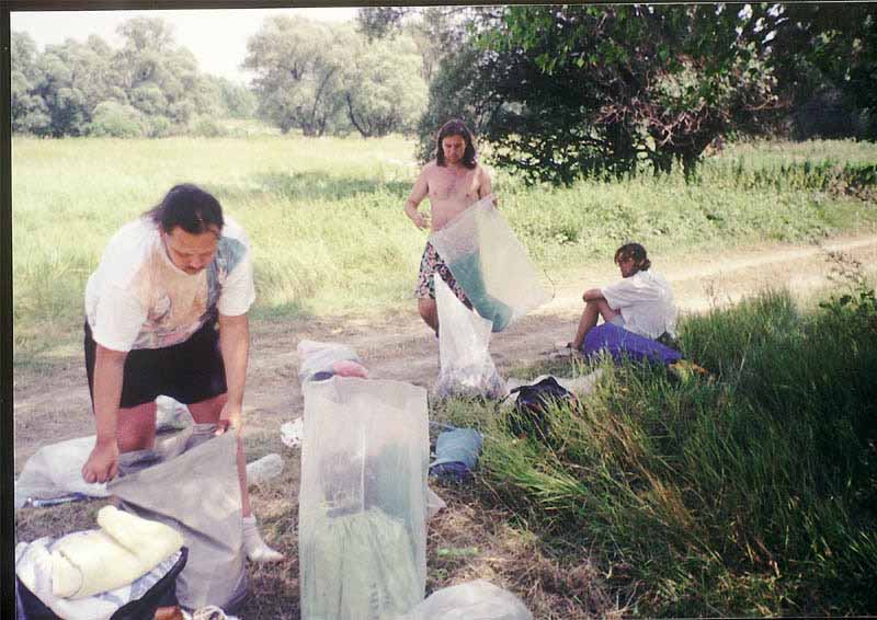 If picture is not shown here, it probably doesnot exist for this quality ... (choose another quality)