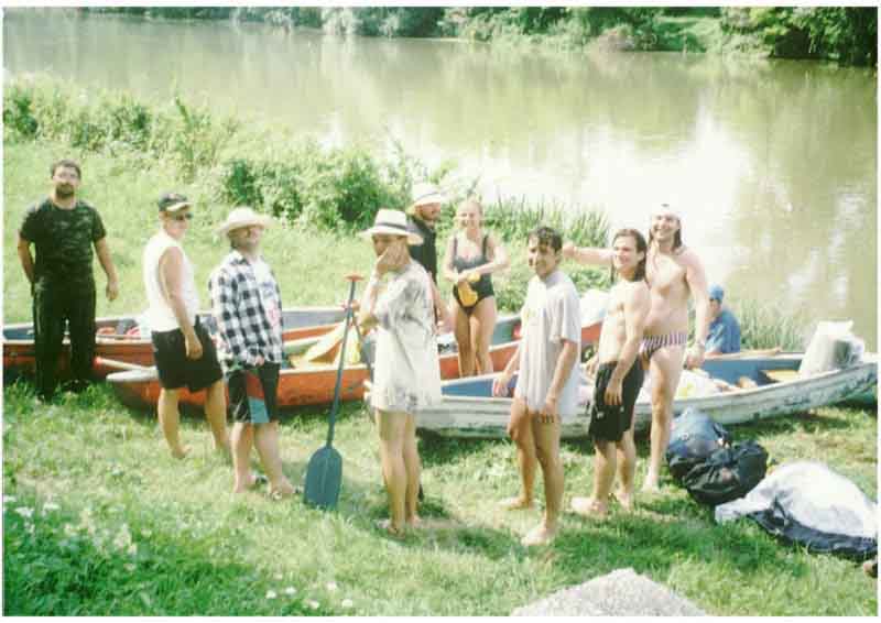 If picture is not shown here, it probably doesnot exist for this quality ... (choose another quality)