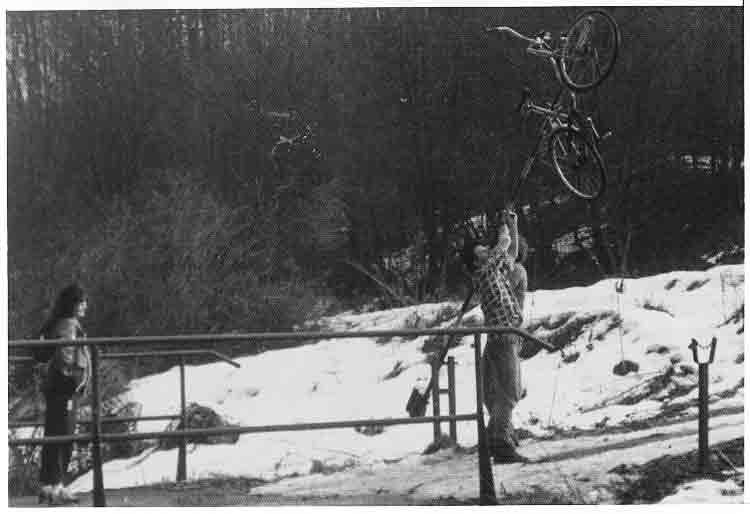 If picture is not shown here, it probably doesnot exist for this quality ... (choose another quality)