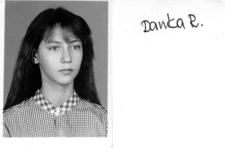 If picture is not shown here, it probably doesnot exist for this quality ... (choose another quality)