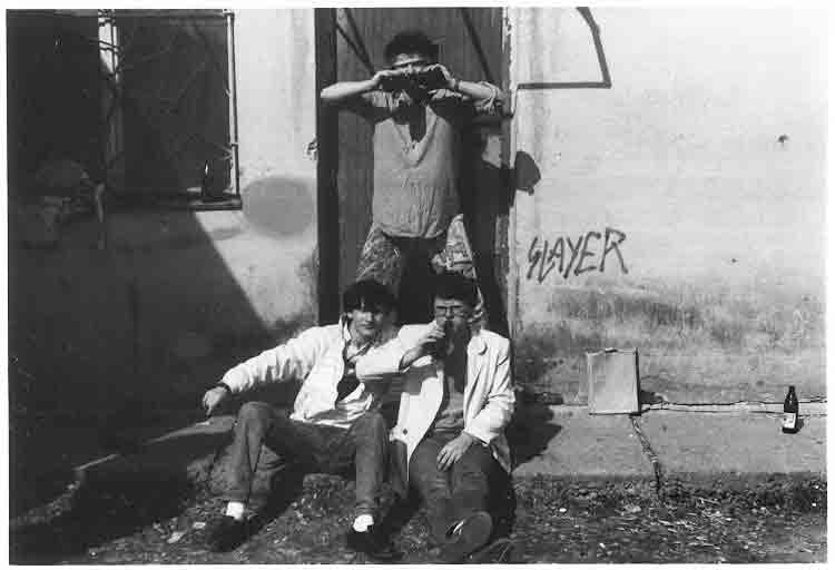 If picture is not shown here, it probably doesnot exist for this quality ... (choose another quality)