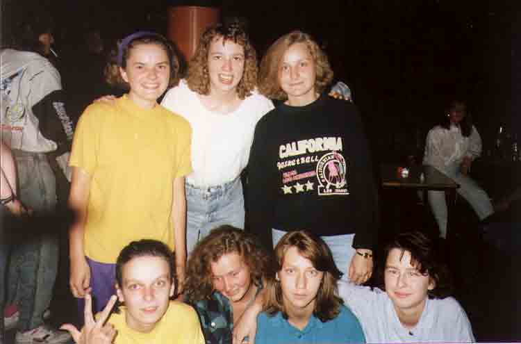 If picture is not shown here, it probably doesnot exist for this quality ... (choose another quality)