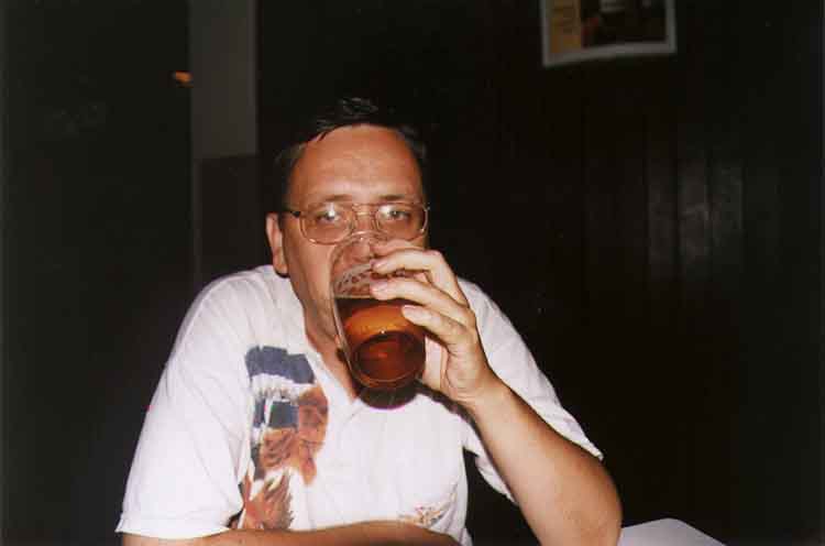 If picture is not shown here, it probably doesnot exist for this quality ... (choose another quality)