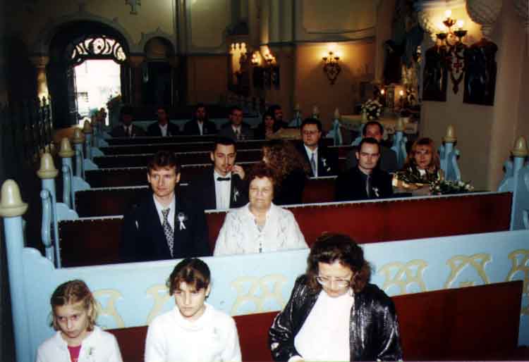 If picture is not shown here, it probably doesnot exist for this quality ... (choose another quality)