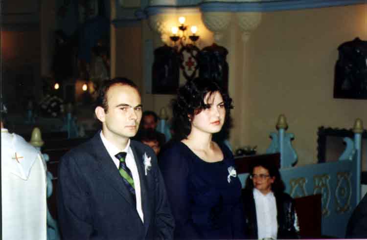 If picture is not shown here, it probably doesnot exist for this quality ... (choose another quality)