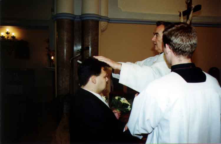 If picture is not shown here, it probably doesnot exist for this quality ... (choose another quality)