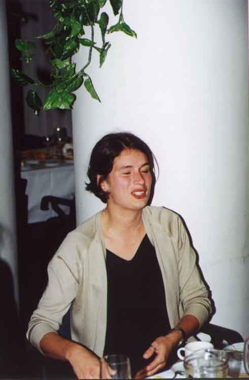 If picture is not shown here, it probably doesnot exist for this quality ... (choose another quality)