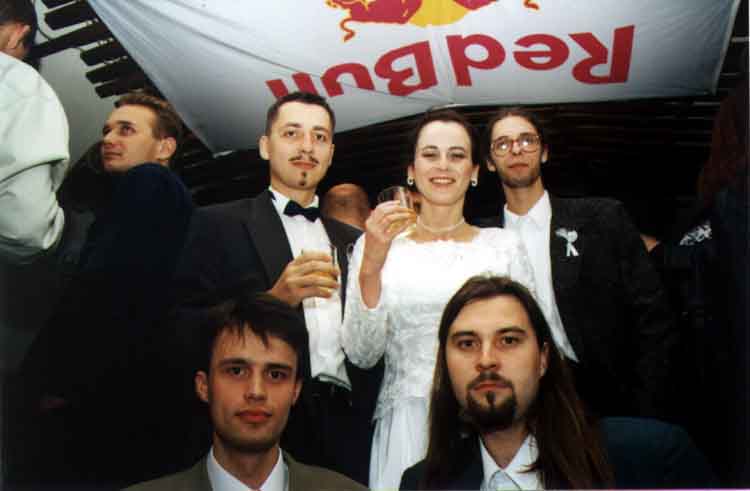 If picture is not shown here, it probably doesnot exist for this quality ... (choose another quality)