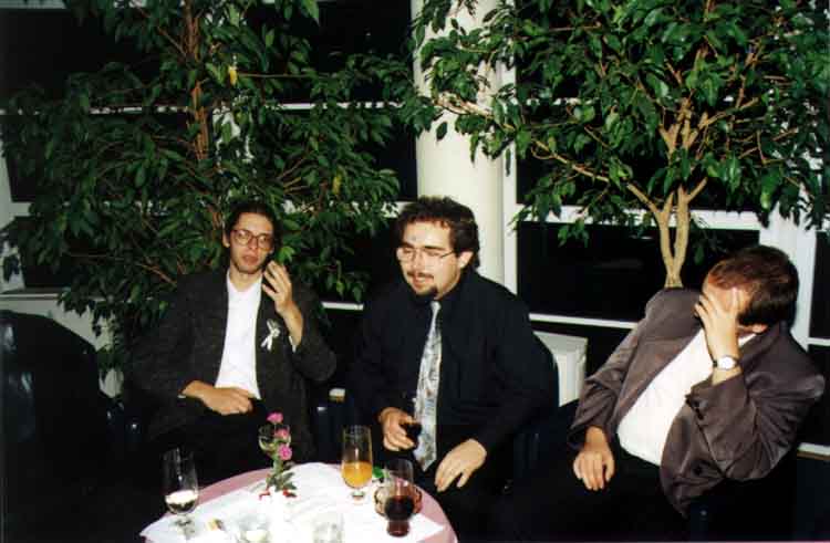 If picture is not shown here, it probably doesnot exist for this quality ... (choose another quality)