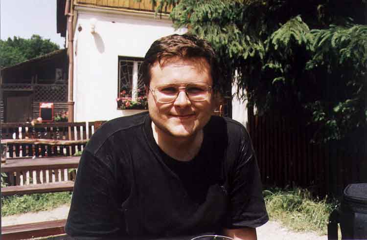 If picture is not shown here, it probably doesnot exist for this quality ... (choose another quality)