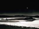 black_and_white_moonrise_over_negit_island_mono_lake_california.jpg: 81k (2011-03-10 22:05)