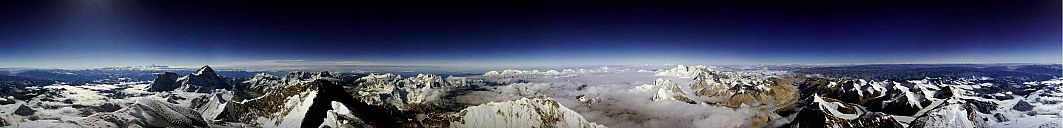 360_degrees_on_mt_everest.jpg: 118k (2014-11-16 13:50)